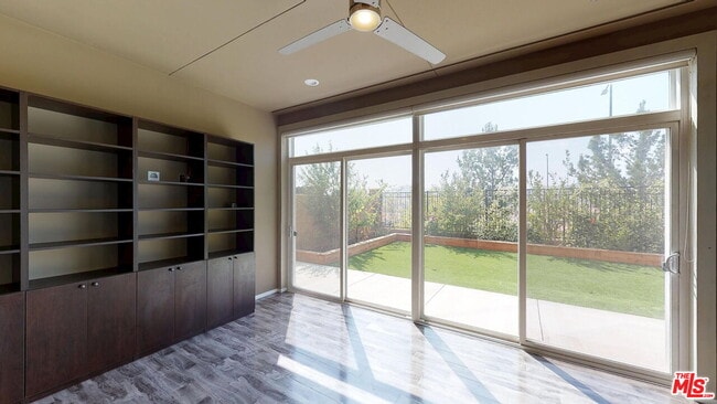 Building Photo - 12073 Carabela Ct