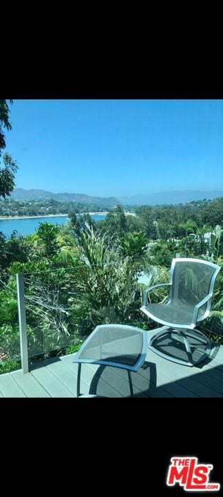 Building Photo - 2337 Baxter St