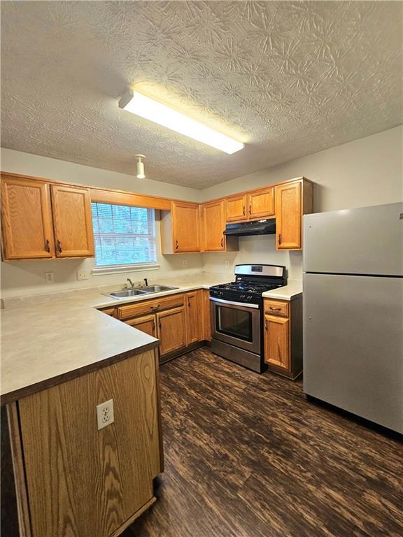 Building Photo - 3010 Fields Dr