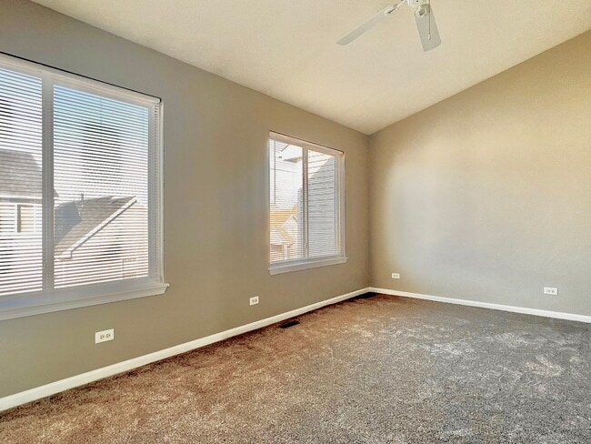Building Photo - 24461 John Adams Dr
