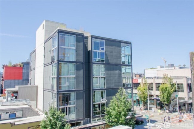 Building Photo - 2Bd/2Ba Seattle Condo