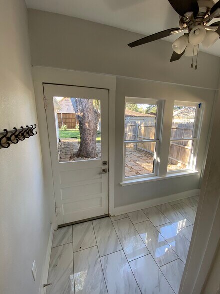 Mud room off kitchen to backyard - 1107 N Winnetka Ave