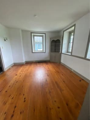 Building Photo - 651 Sand Hill Rd