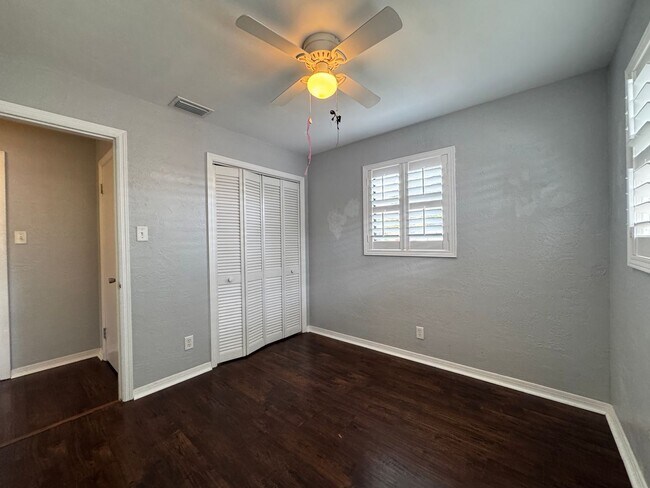 Building Photo - 3/2 in Ormond Terrace