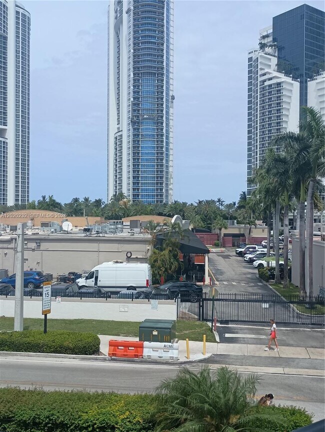 Building Photo - 18100 Atlantic Blvd