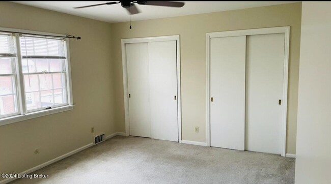 Building Photo - 1800 Gardiner Ln