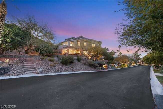 Building Photo - 1635 Liege Dr