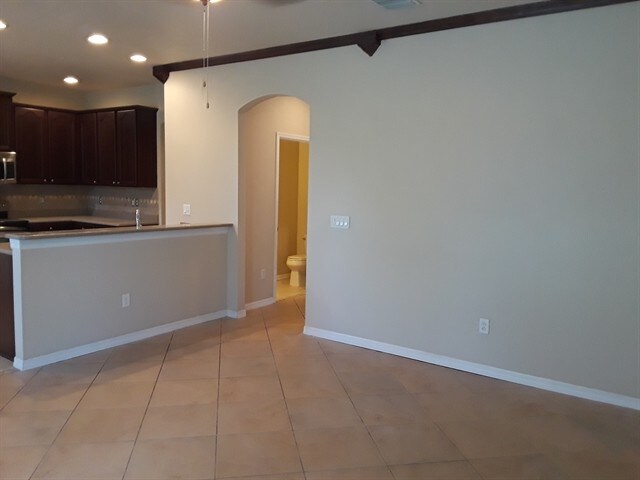 Building Photo - 1025 Windton Oak Dr