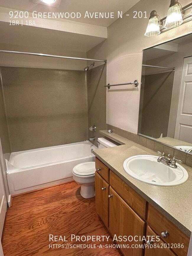 Building Photo - 9200 Greenwood Ave N