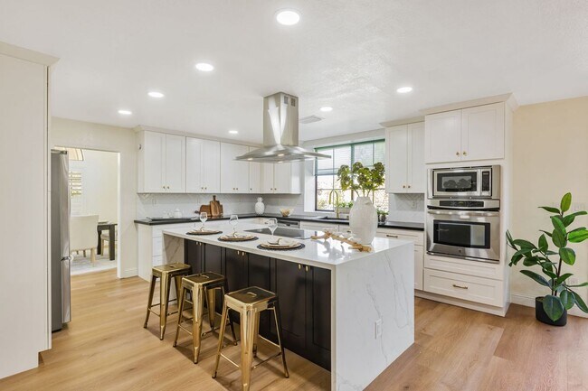 Building Photo - 124 Birchbark Pl