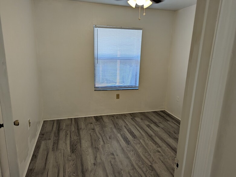 Building Photo - 3600 SW 23rd St
