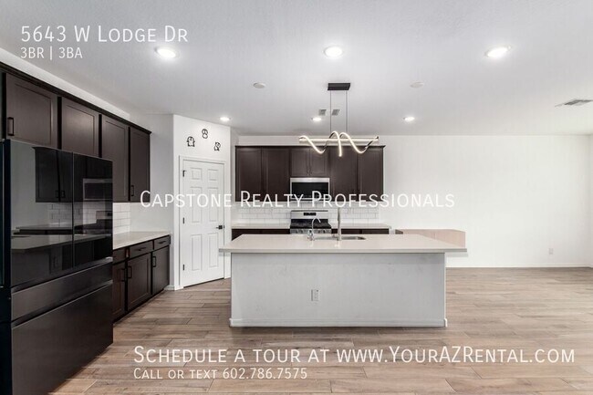 Building Photo - 5643 W Ldg Dr
