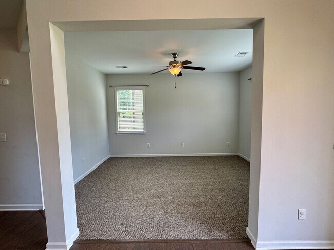 Building Photo - South AVL - Beautiful, Spacious, Versatile...
