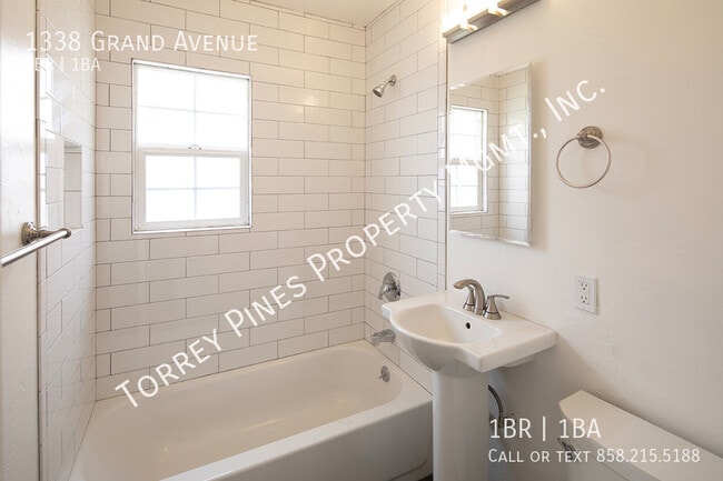 Building Photo - 1338 Grand Ave