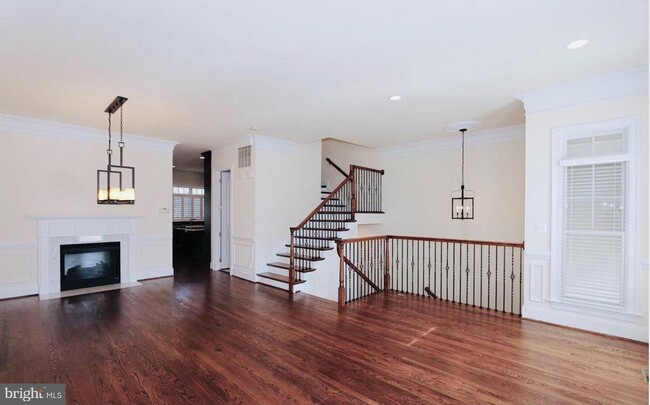 Building Photo - 6758 Darrells Grant Pl