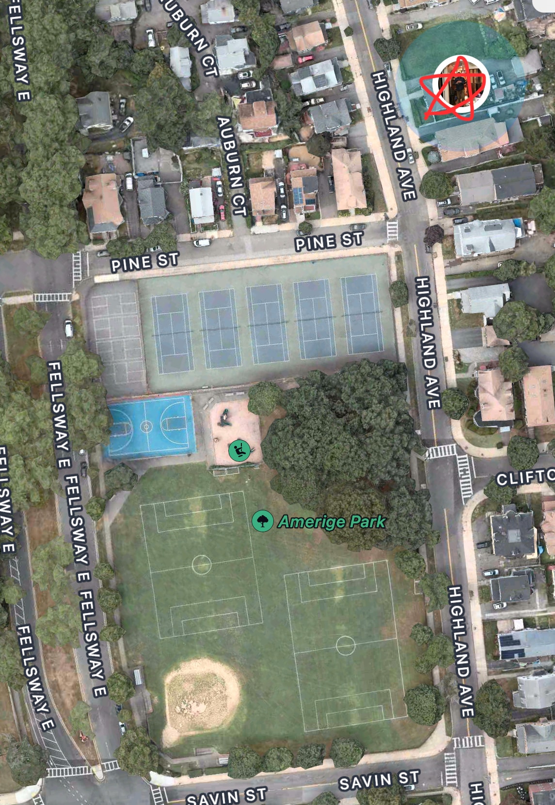 Cross street to park and tennis courts - 585 Highland Ave