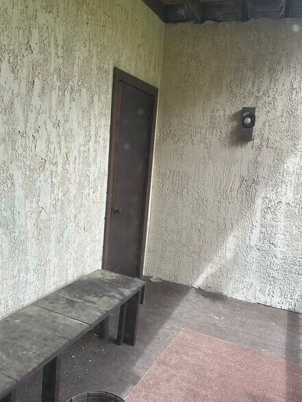 Lower Patio - 615 Belvedere Dr