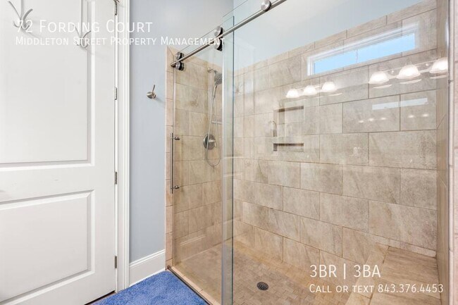 Building Photo - 72 Fording Ct
