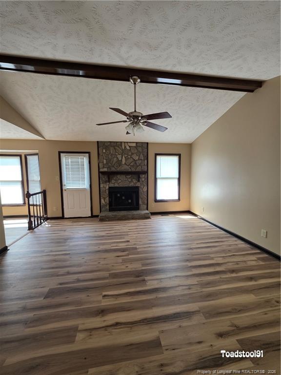 Building Photo - 513 Roundtree Dr