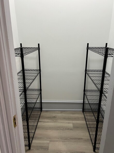 Large pantry in kitchen. - 2057 W Chicago Ave
