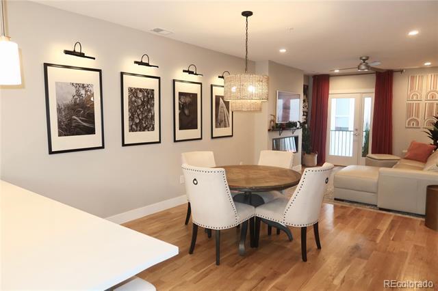 Building Photo - 1920 Grove St