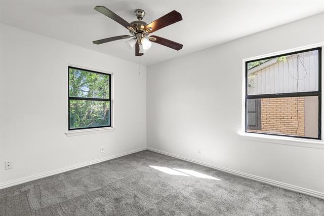 Building Photo - 1706 Dorothy Dr