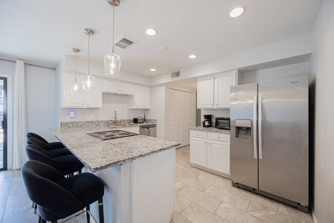 Building Photo - 3931 N 86th St