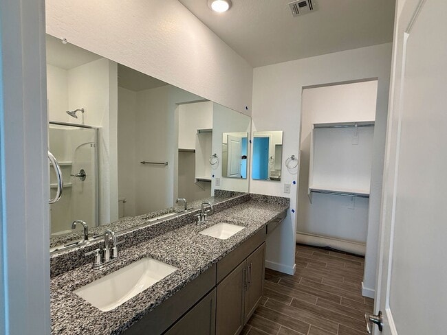 Building Photo - Balboa Village | Luxury Rental | Beautiful 3 Bedroom Home