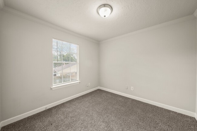 Building Photo - 1206 Mayweather Ln