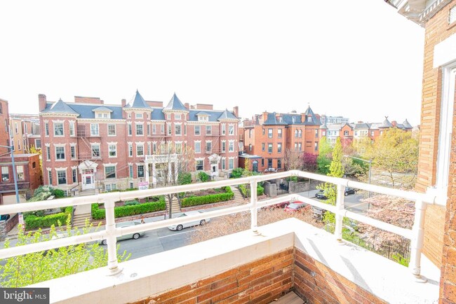Building Photo - 2617 13th St NW