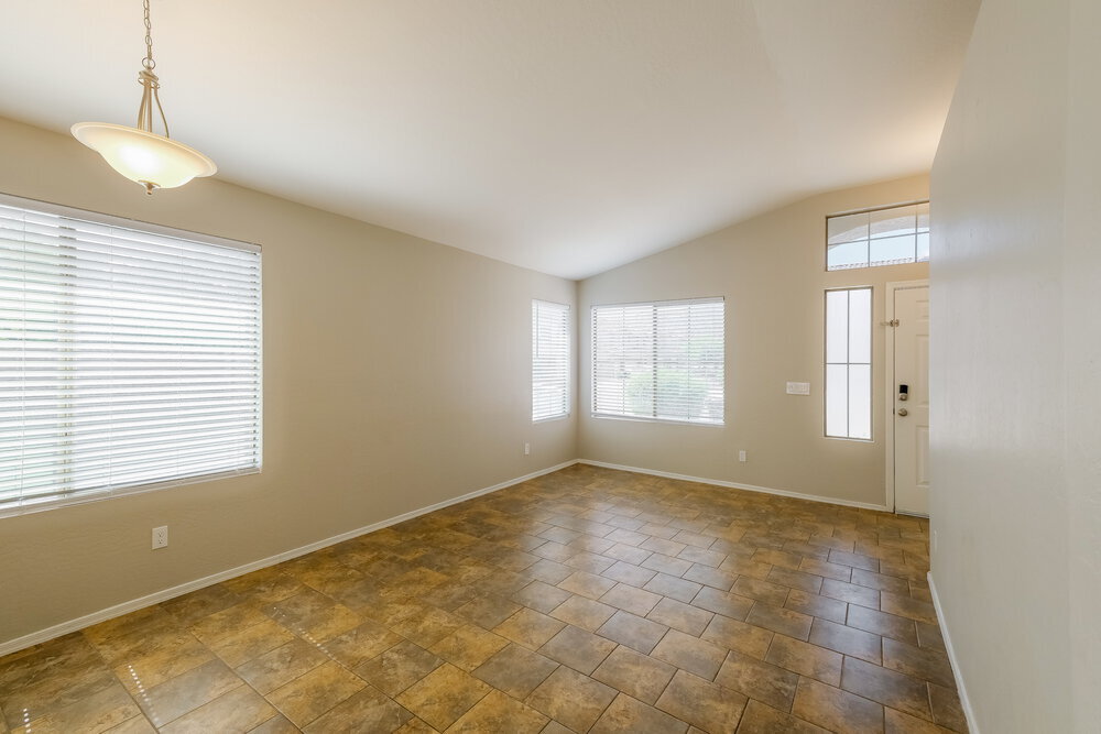 Building Photo - 3510 W Thurman Dr