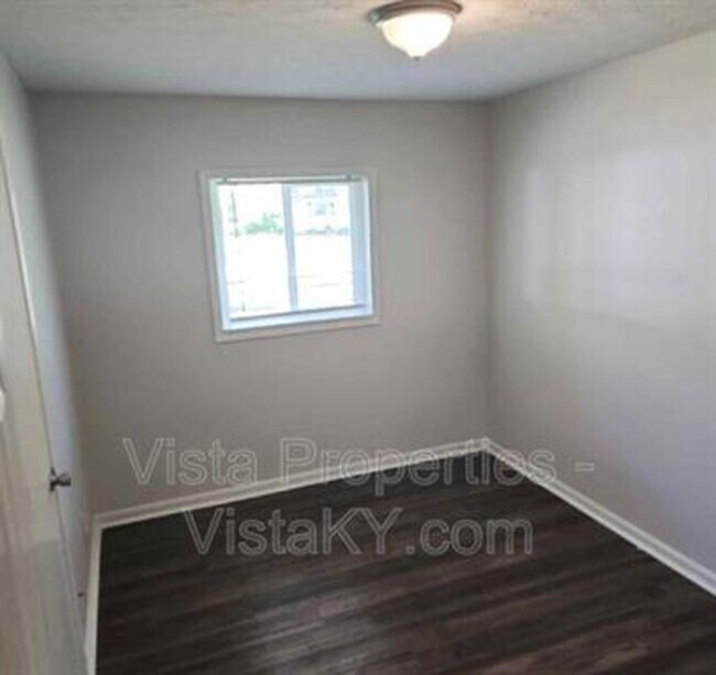 Building Photo - 4816 Andalusia Ln