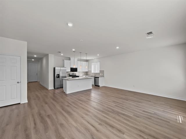 Building Photo - 664 Jupe Wy