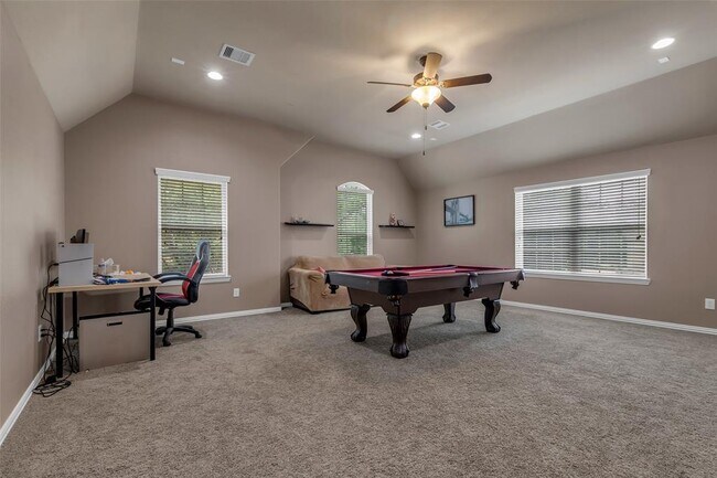 Building Photo - 10314 Radcliff Lake Dr