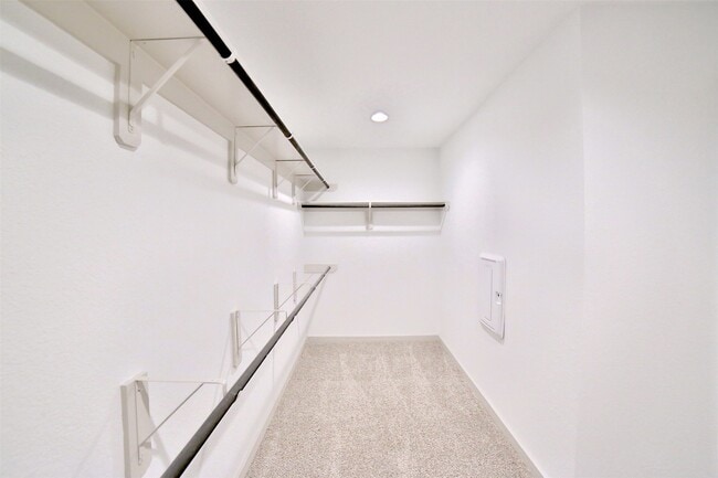 Building Photo - 29423 Paytons Park Ct
