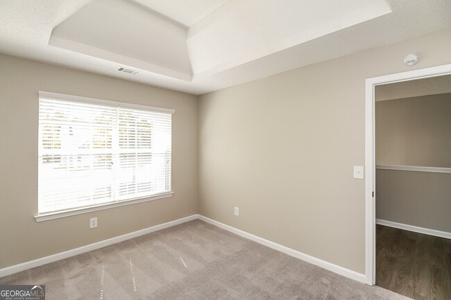 Building Photo - 4325 Holliday Rd