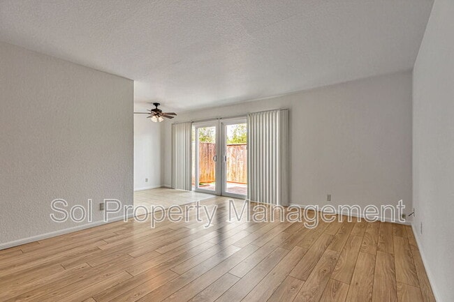 Building Photo - 8105 Kern Ave