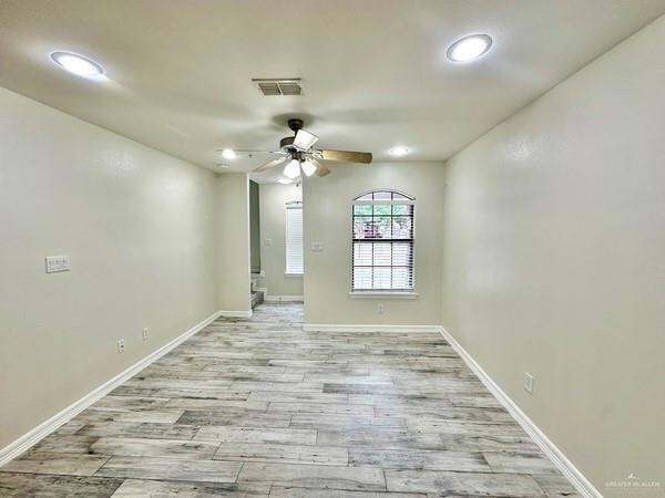 Building Photo - 213 S 49th St