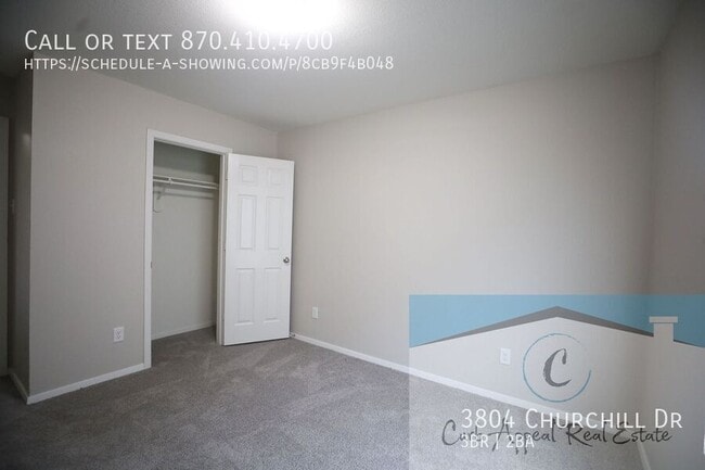 Building Photo - 3804 Churchill Dr
