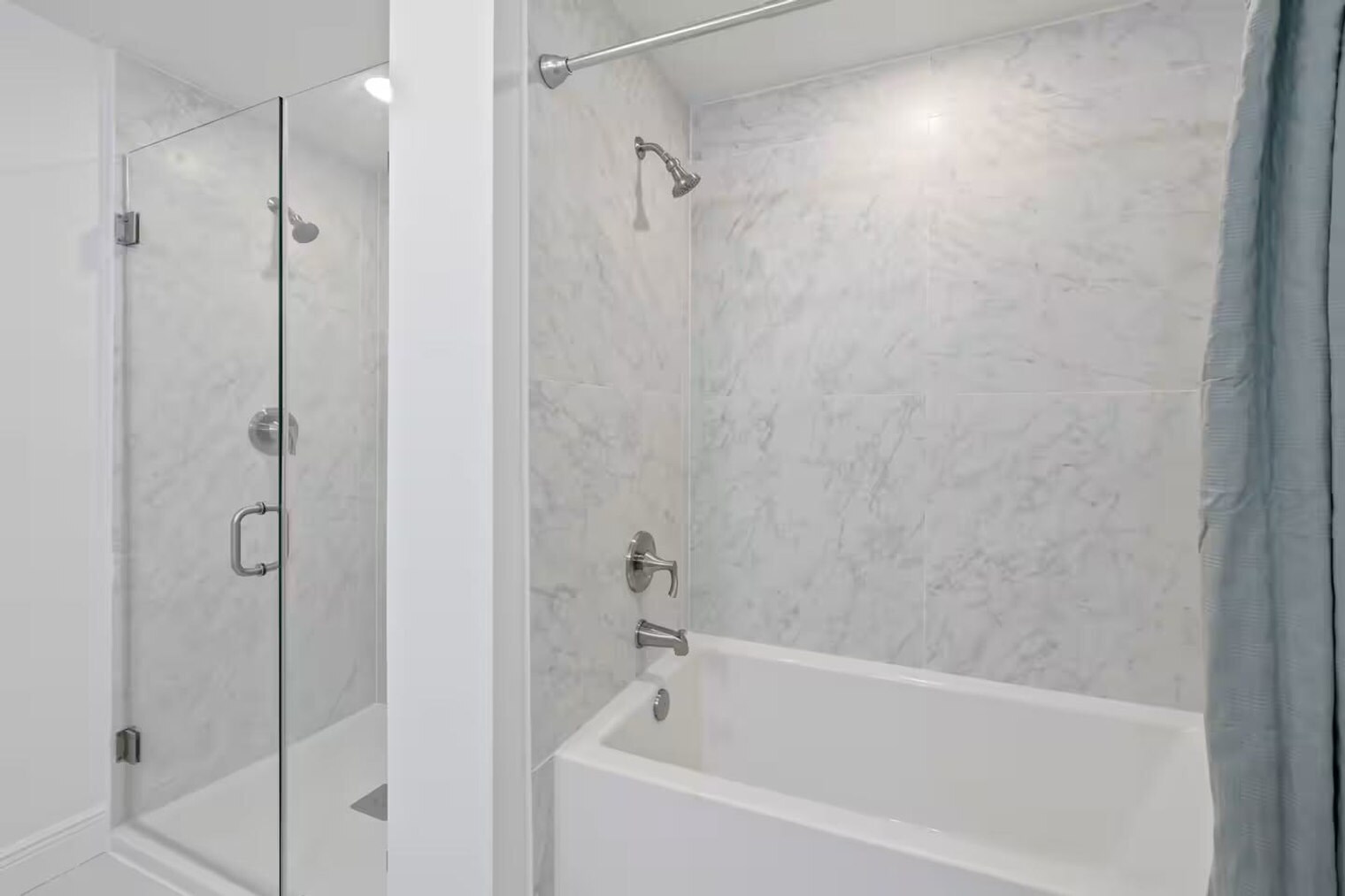 Building Photo - 701 Pilot Ln