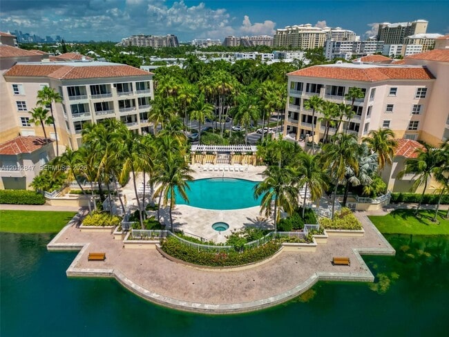 Building Photo - 731 Crandon Blvd