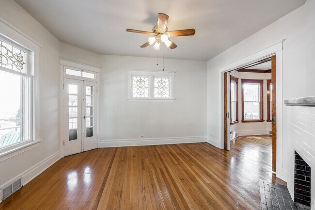 Building Photo - 3714 Grand Blvd