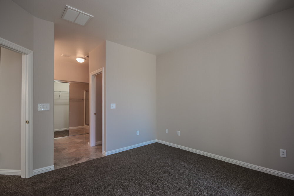 Building Photo - 10223 Villa ARCENO Ave