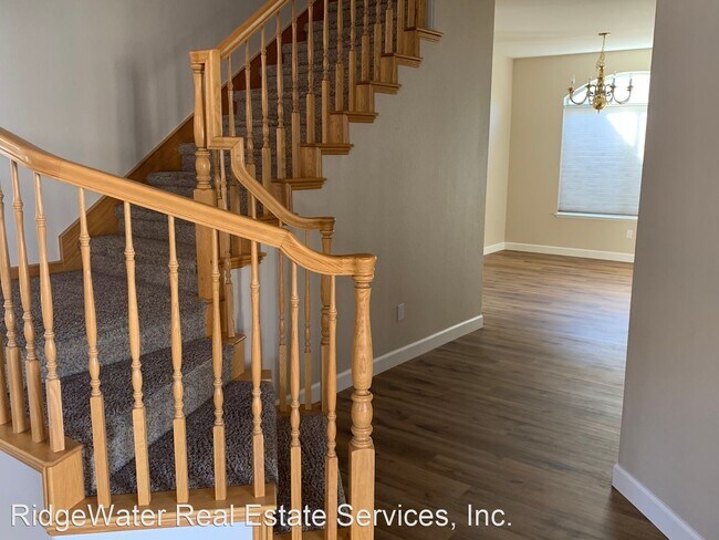 Building Photo - 4 br, 3 bath House - 610 Sundale Lane