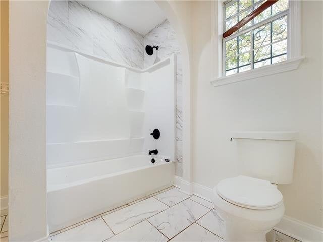 Building Photo - 4114 N Robertson St