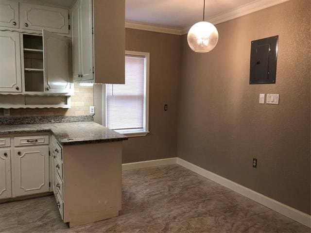 Building Photo - 2517 Honeysuckle Ave