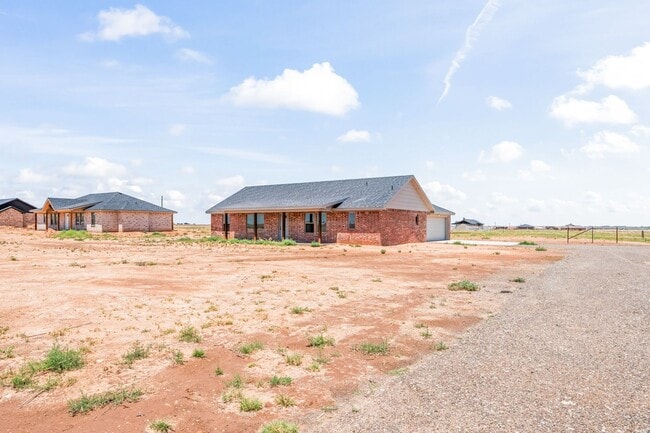 Building Photo - 10517 East C R 7400