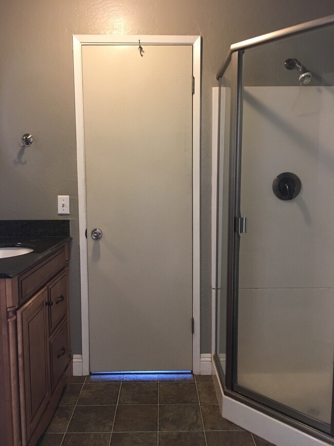 Building Photo - 12381 Sunset Ave