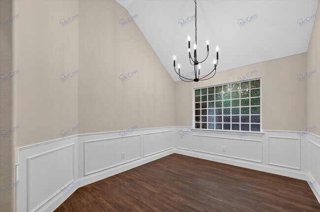 Building Photo - 739 Kilbridge Ln