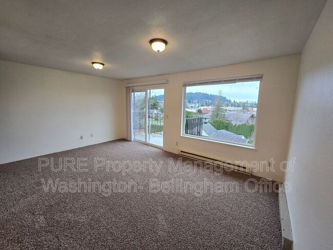 Building Photo - 1252 Nevada St